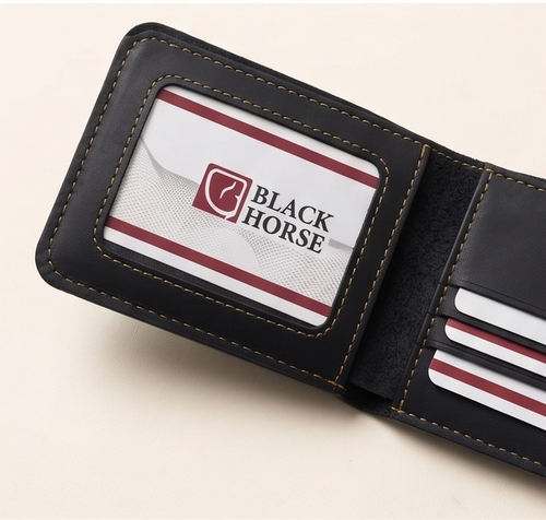 The Heritage Bifold — Black